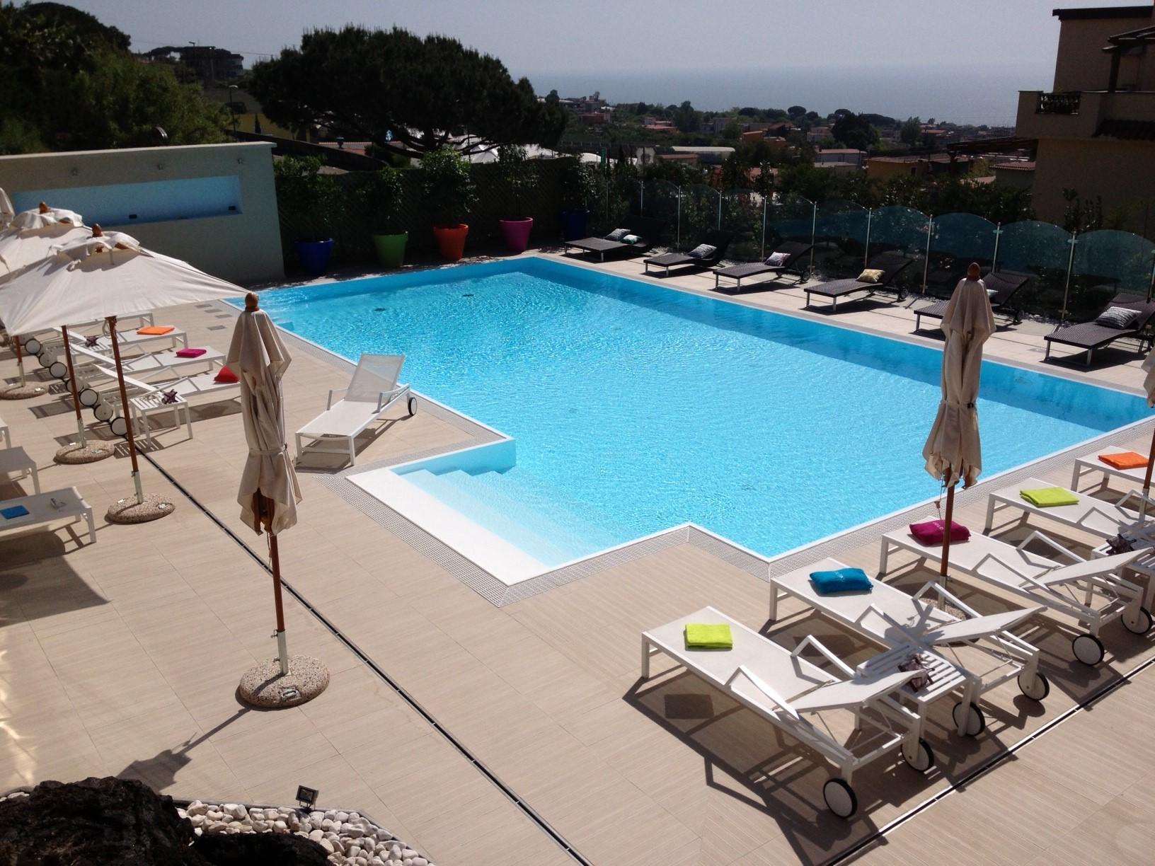 Andris Hotel Ercolano Exterior foto